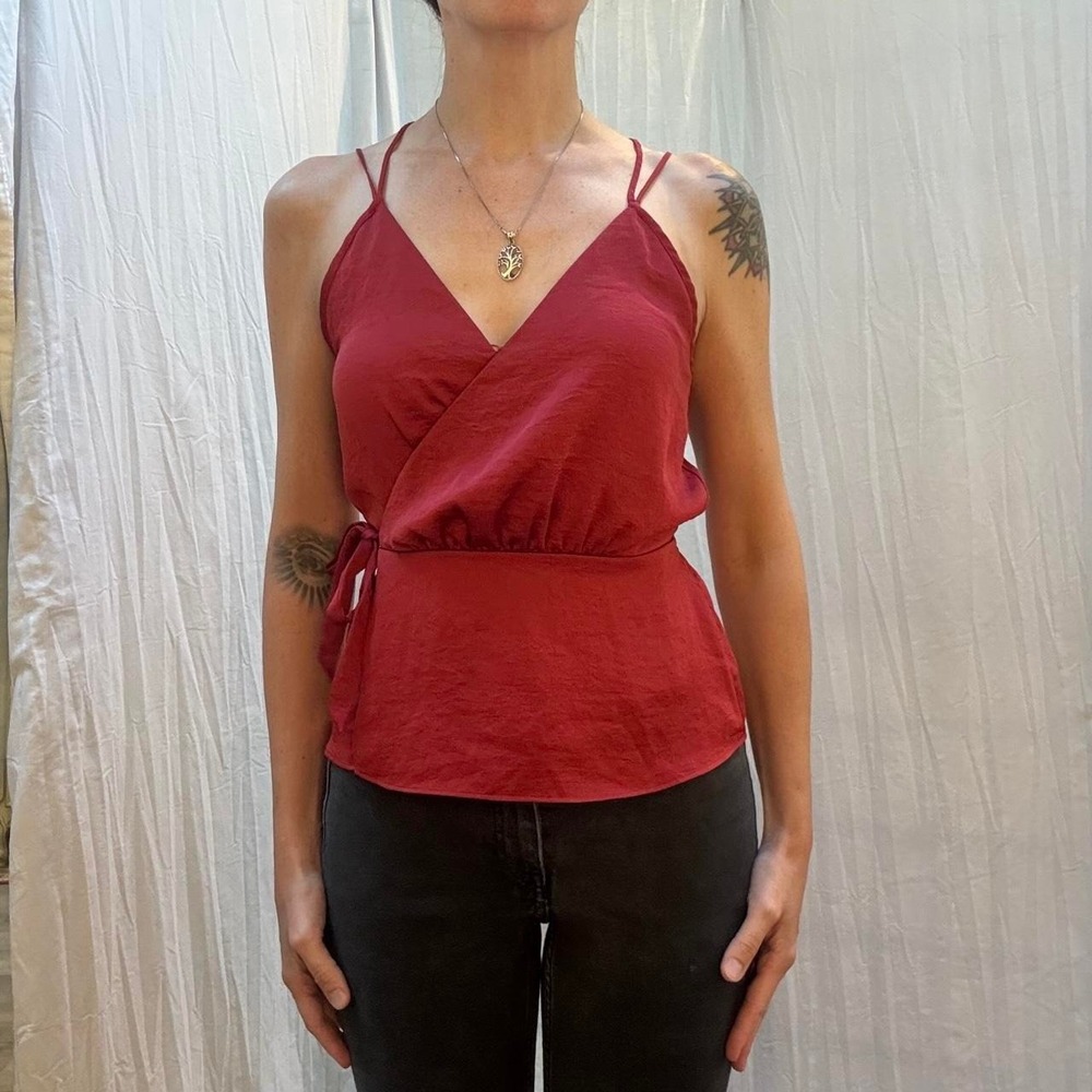 Express Red Strappy Cami with Tie Fitted Waist Criss Cross Back XS Party Top